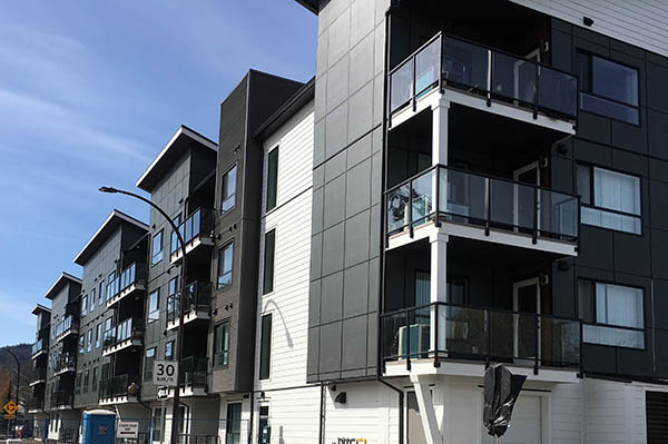 Apartment REIT Grows into Langford