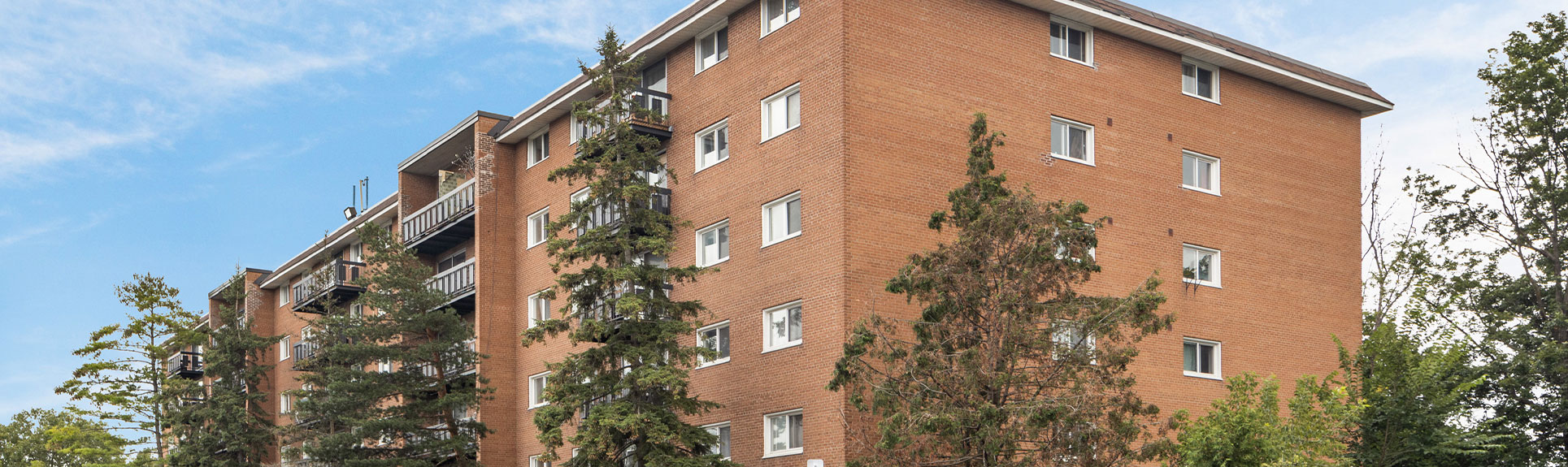 Exterior of an apartment building at 65-71 boulevard Fournier & 15 rue Beriault in Gatineau, Quebec.